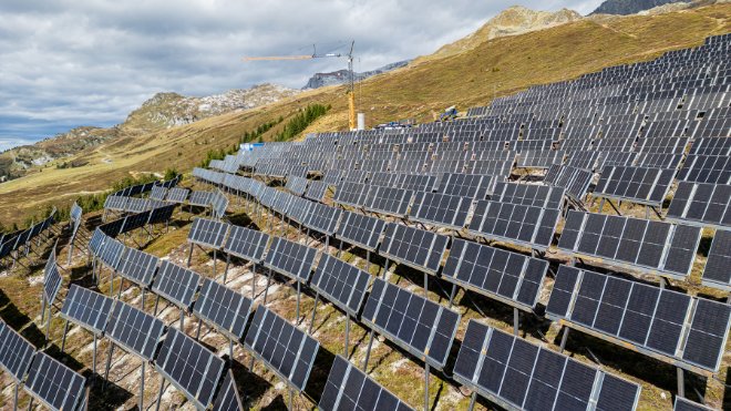 Luftaufnahme von Madrisa Solar.