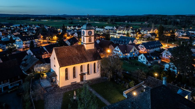 Beleuchtung Kirche Henngart