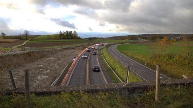 Ein Bild der Autobahn-Baustelle