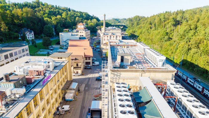 Strom für das ganze Areal - 125 Unternehmen, 2 000 Arbeitsplätze