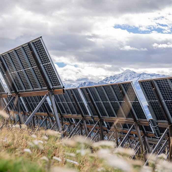Madrisa Solar produziert als erstes alpines Solarkraftwerk Strom
