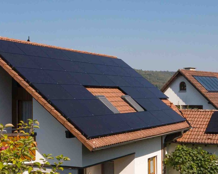 Funktion und Komponenten einer Solaranlage